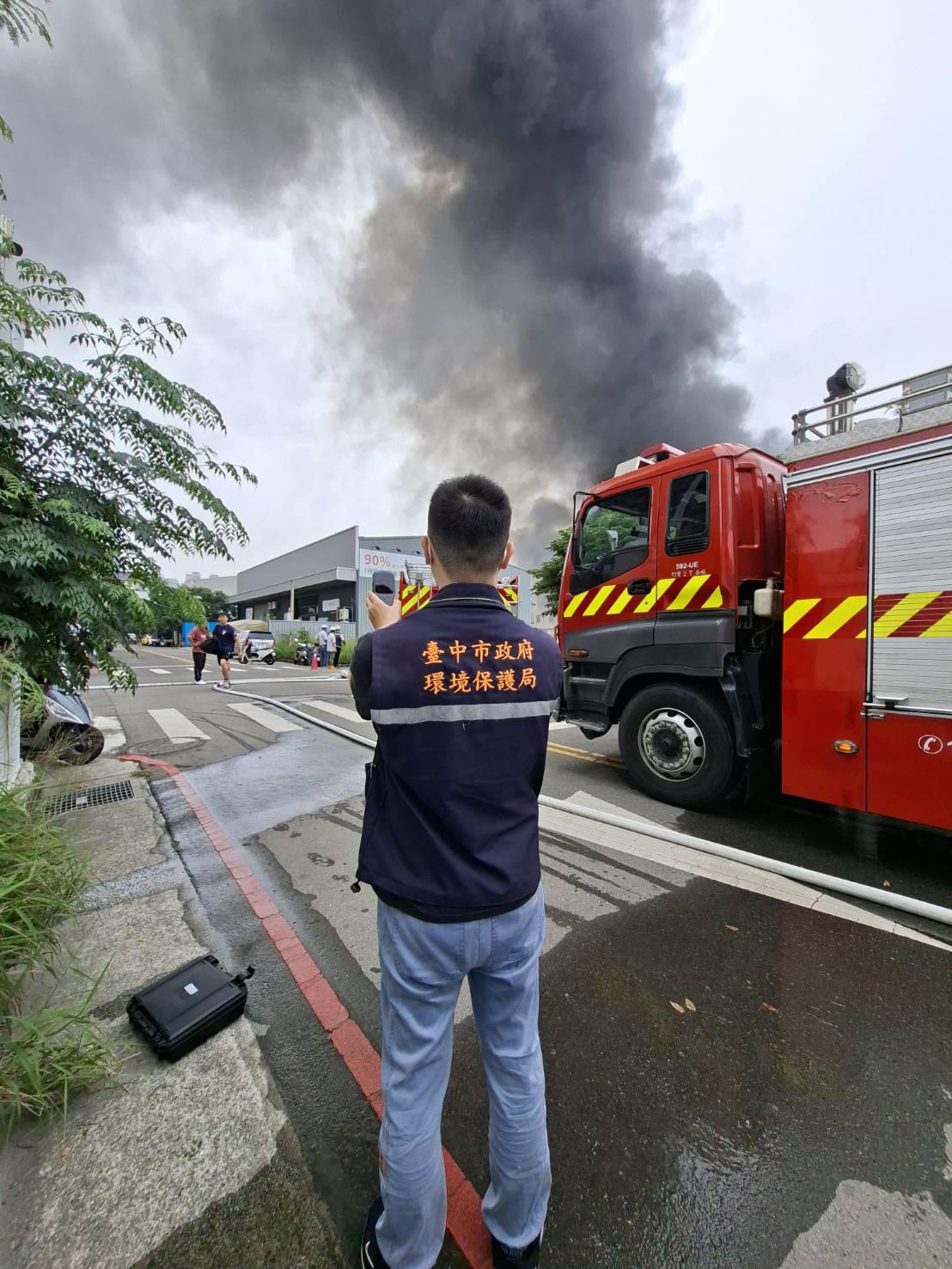 北屯工地火警影響空品 中市府監測下風處PM2.5達56籲民眾加強防護